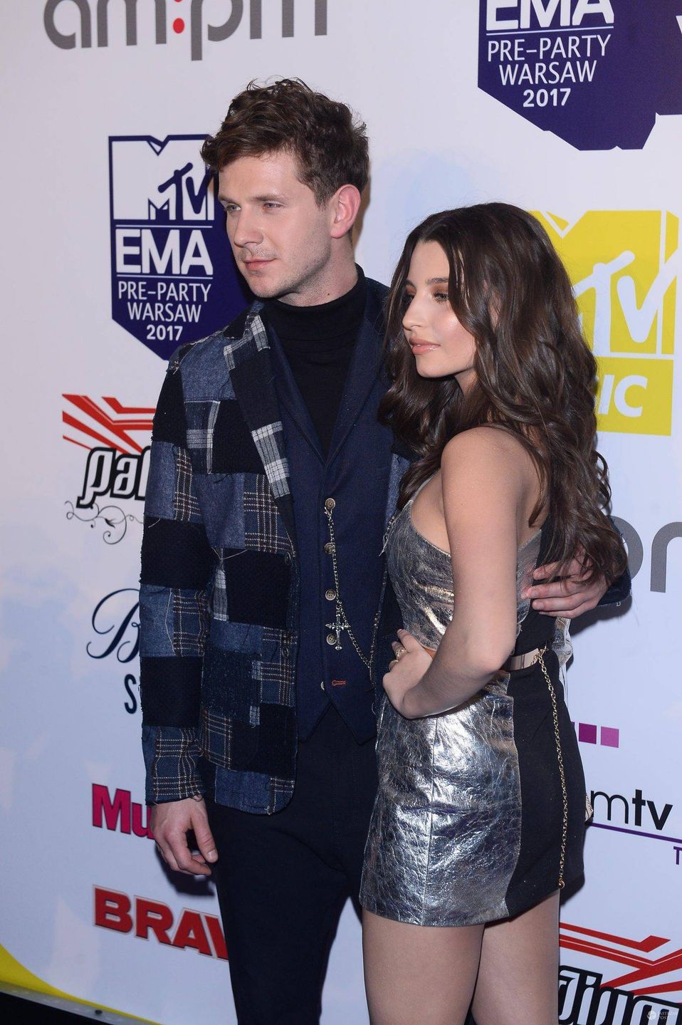 Antek Królikowski i Julia Wieniawa - MTV EMA pre-Party 2017