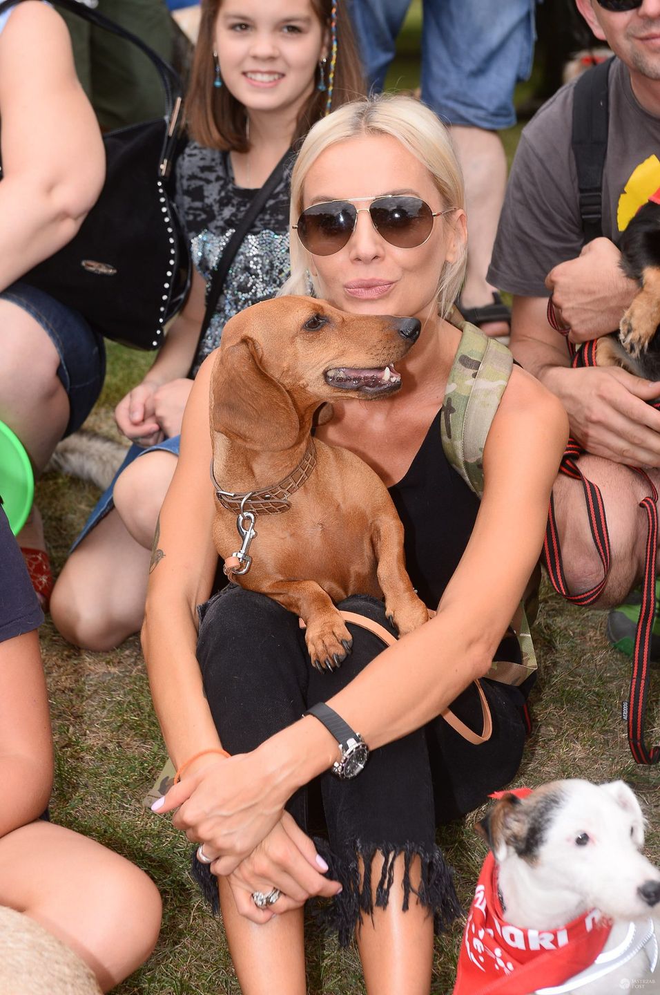 Agnieszka Szulim na spacerze adoptowanych psów