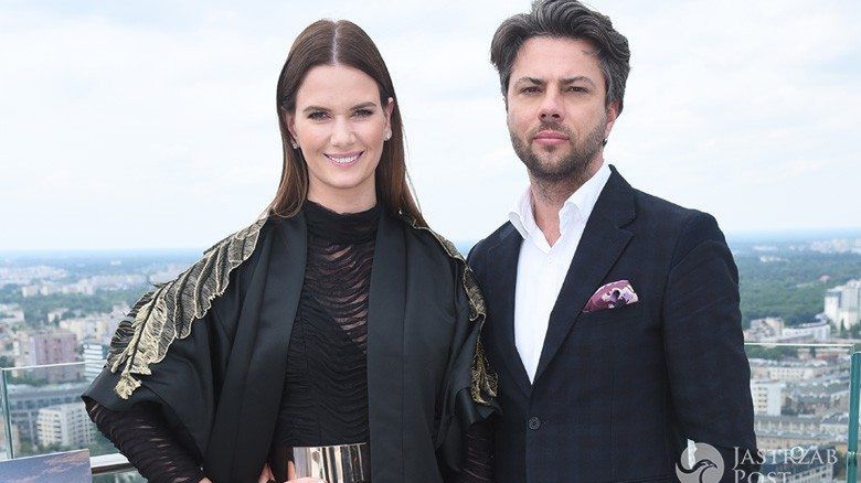 Karolina Malinowska (w kreacji Roberta Czerwika) i Olivier Janiak, premiera perfum Alpha marki Avon (fot. ONS)