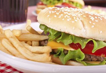 Fast foody rodzą pośpiech i niecierpliwość