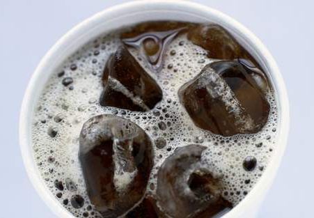 Jak niszczy cola - minuta po minucie