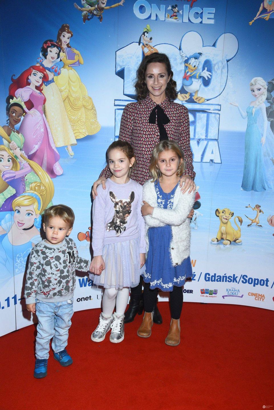 Monika Mrozowska - Disney on ice