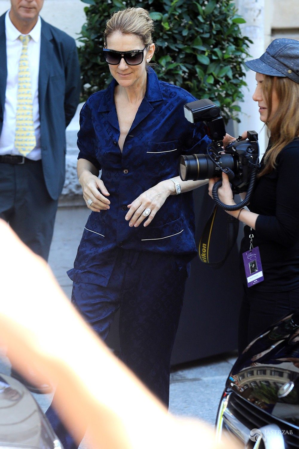Celine Dion w Paryżu w drogiej piżamie