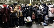 Ukraińscy uchodźcy mają problem z wymianą hrywien na złote czy inne waluty. Polacy również ustawiają się w kolejkach do kantorów