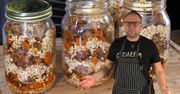 Tomasz Strzelczyk pokazał przepis na obiad ze słoika swojej babci. Te smaki to mistrzostwo świata