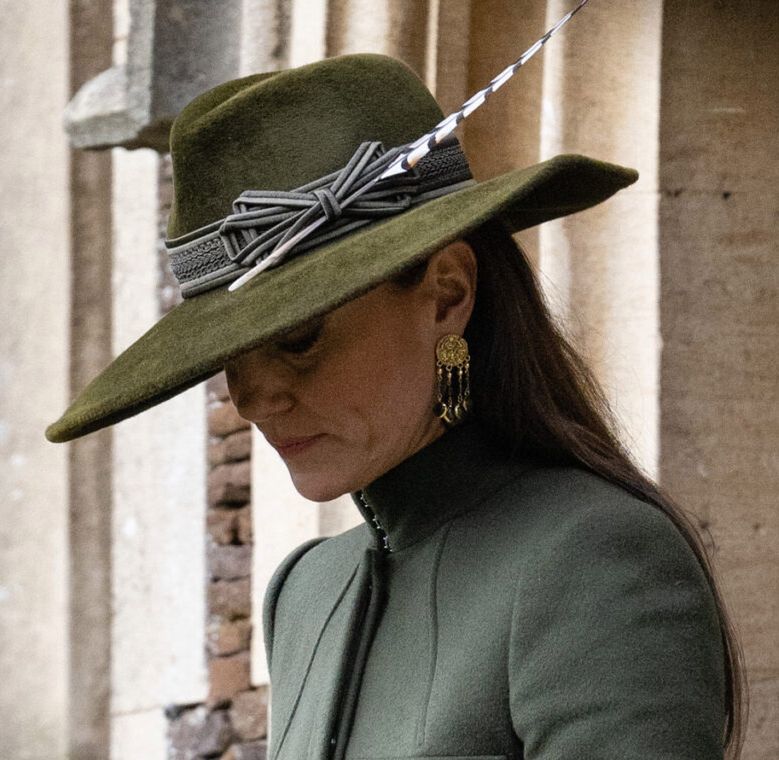 Księżna Kate w kolczykach od Williama