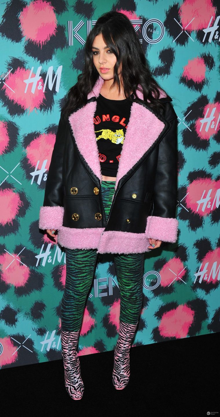 ACharli XCX - pokaz kolekcji Kenzo x H&M w Nowym Jorku