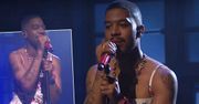 Kid Cudi w kwiecistej sukience na ramiączkach. Fani gratulują odwagi i doszukują się drugiego dna [WIDEO]