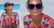 Kinga Rusin pozdrawia fanów zdjęciami z tropikalnego raju. Już zdążyła spiec się na heban