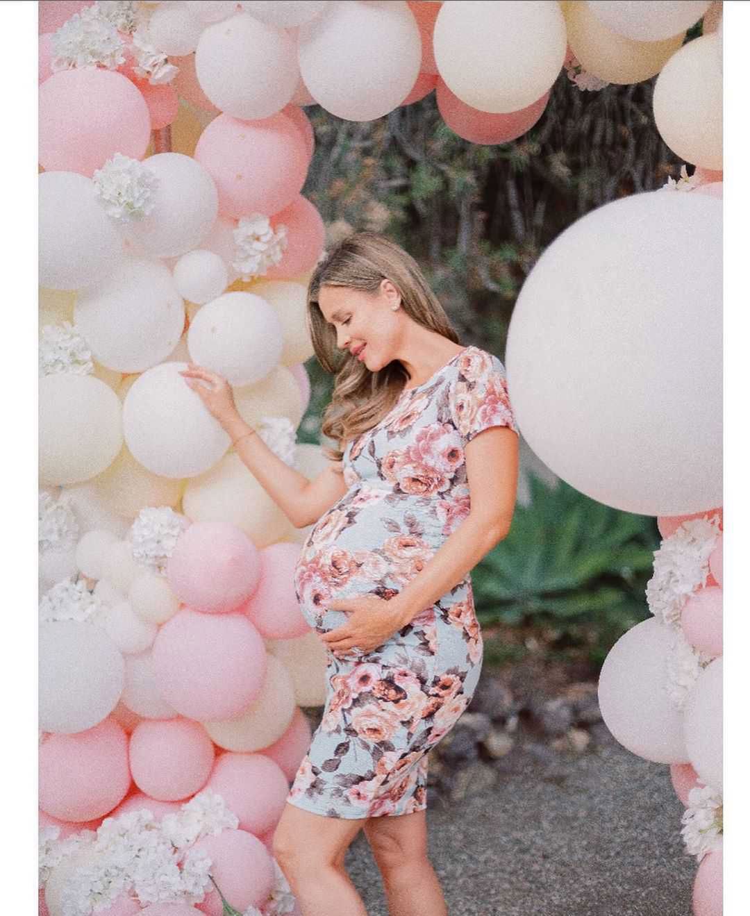 Różowe baby shower Joanny Krupy