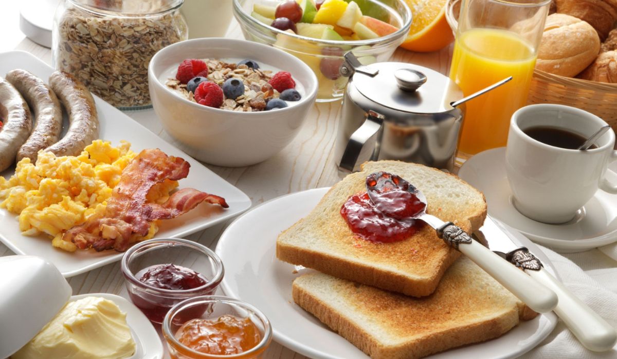 Zdrowe śniadanie to podstawa - Pyszności; foto: Canva