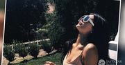 Kylie Jenner znowu promuje polską markę. Wybrała seksowny kostium kąpielowy za 270 złotych