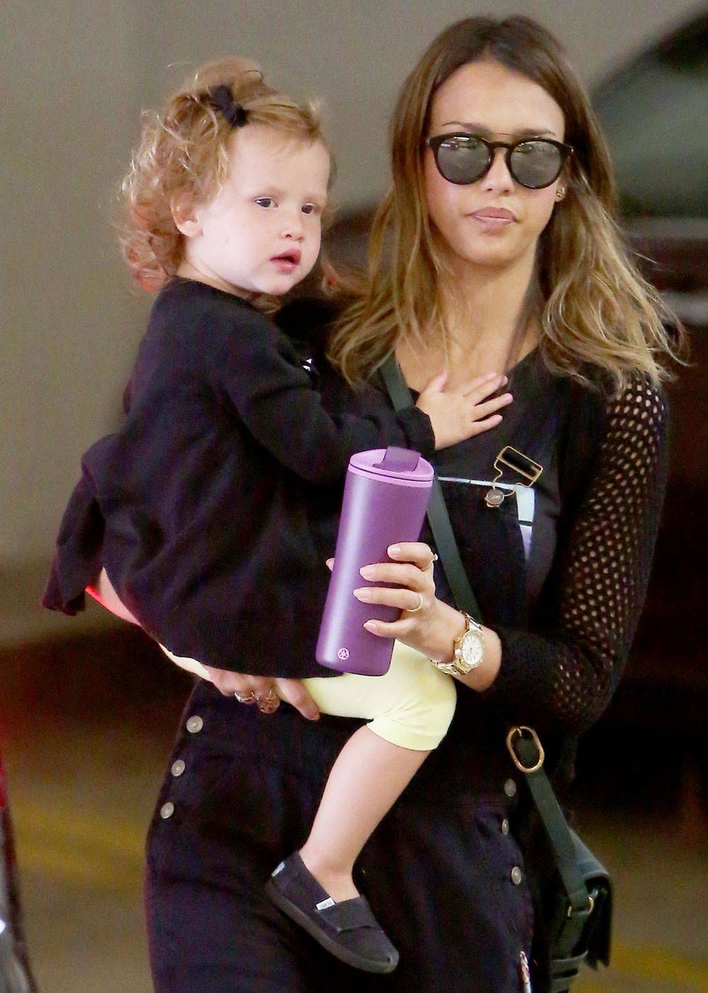 Jessica Alba i Haven Garner Warren