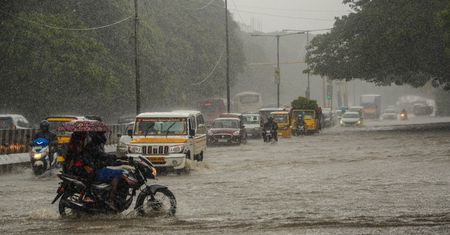 Śmiertelne powodzie w Indiach. Chennai pod wodą