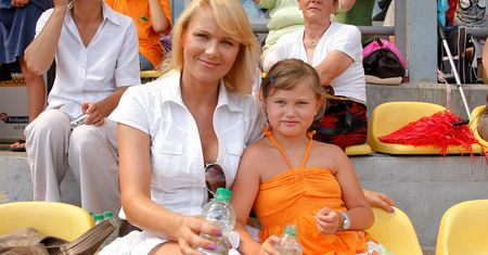 Anna Samusionek pokazała córkę. "Ślicznotka po mamusi". Po skandalu sprzed lat udało im się odbudować relację