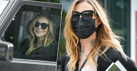 Maja Sablewska wysiadła z auta i doprowadziła paparazzi do szału. Wystarczyło, że pokazała zabójcze nogi