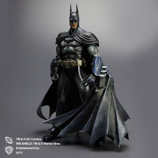 Batman i Joker od Play Arts Kai nie zdążą na premierę Arkham City