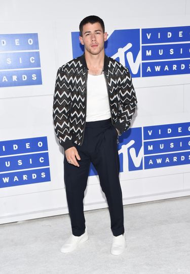 Nick Jonas - MTV Video Music Awards 2016