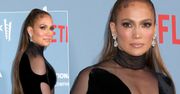 Jennifer Lopez pręży pośladki na premierze filmu o swojej karierze. Przy tej kreacji bielizna była zbędna