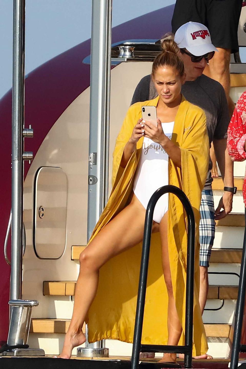 Jennifer Lopez pozuje na jachcie w Saint Tropez
