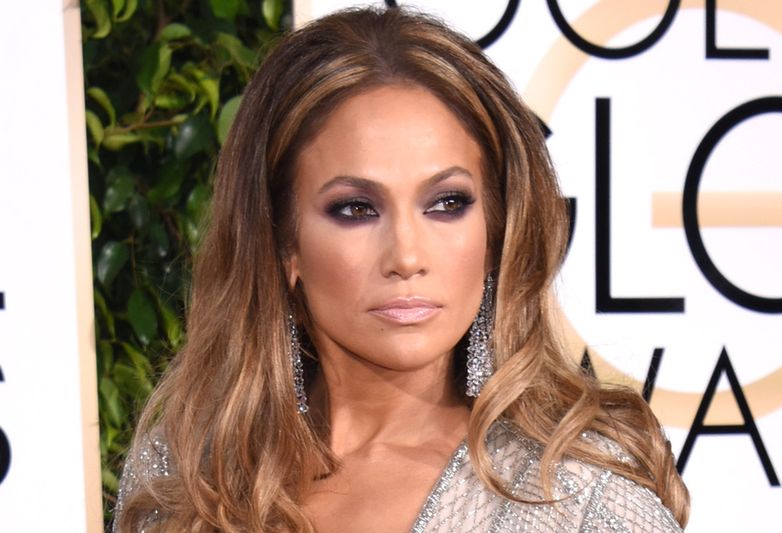 Złote Globy 2015: Dekolt Jennifer Lopez królował na czerwonym dywanie!