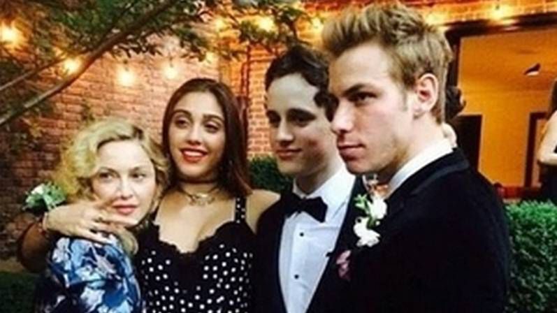 Madonna i Lourdes Leon