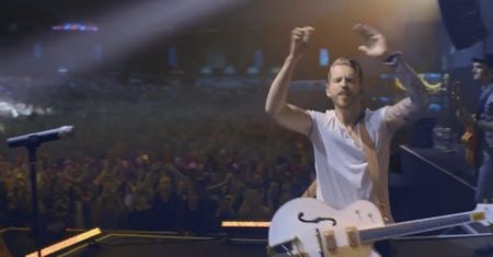 Guitar Hero Live pcha serię na nowe tory i nie patrzy się za siebie