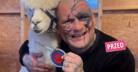 Popek zrobił sobie tatuaż na GŁOWIE. Fani: "Najgorsze, że ma jeszcze miejsce na twarzy"