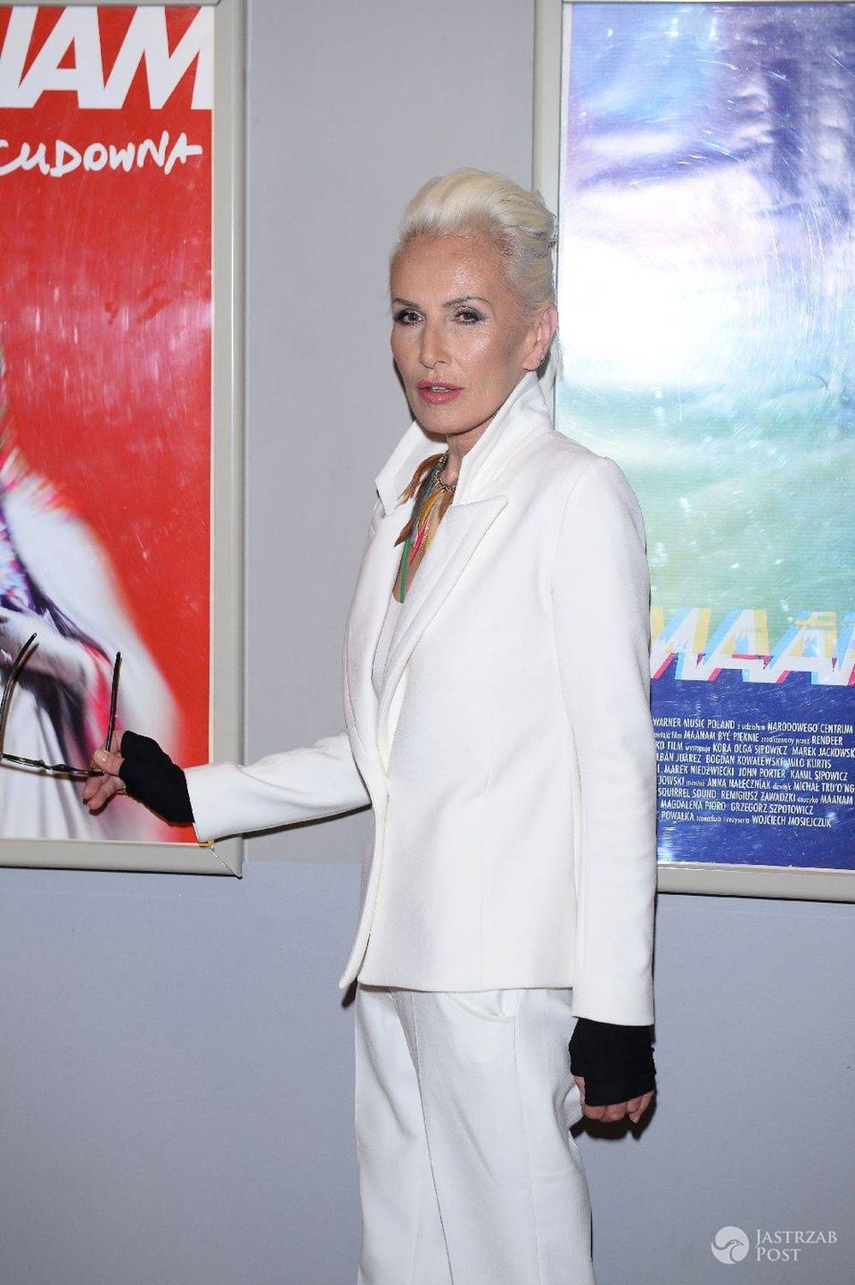 Stylizacja Kory na premierze filmu. Zdjęcia gwiazdy