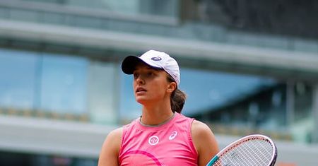 Magda Linette poszła śladami Igi Świątek. Dwie “polskie” pary w ćwierćfinale turnieju deblowego French Open.