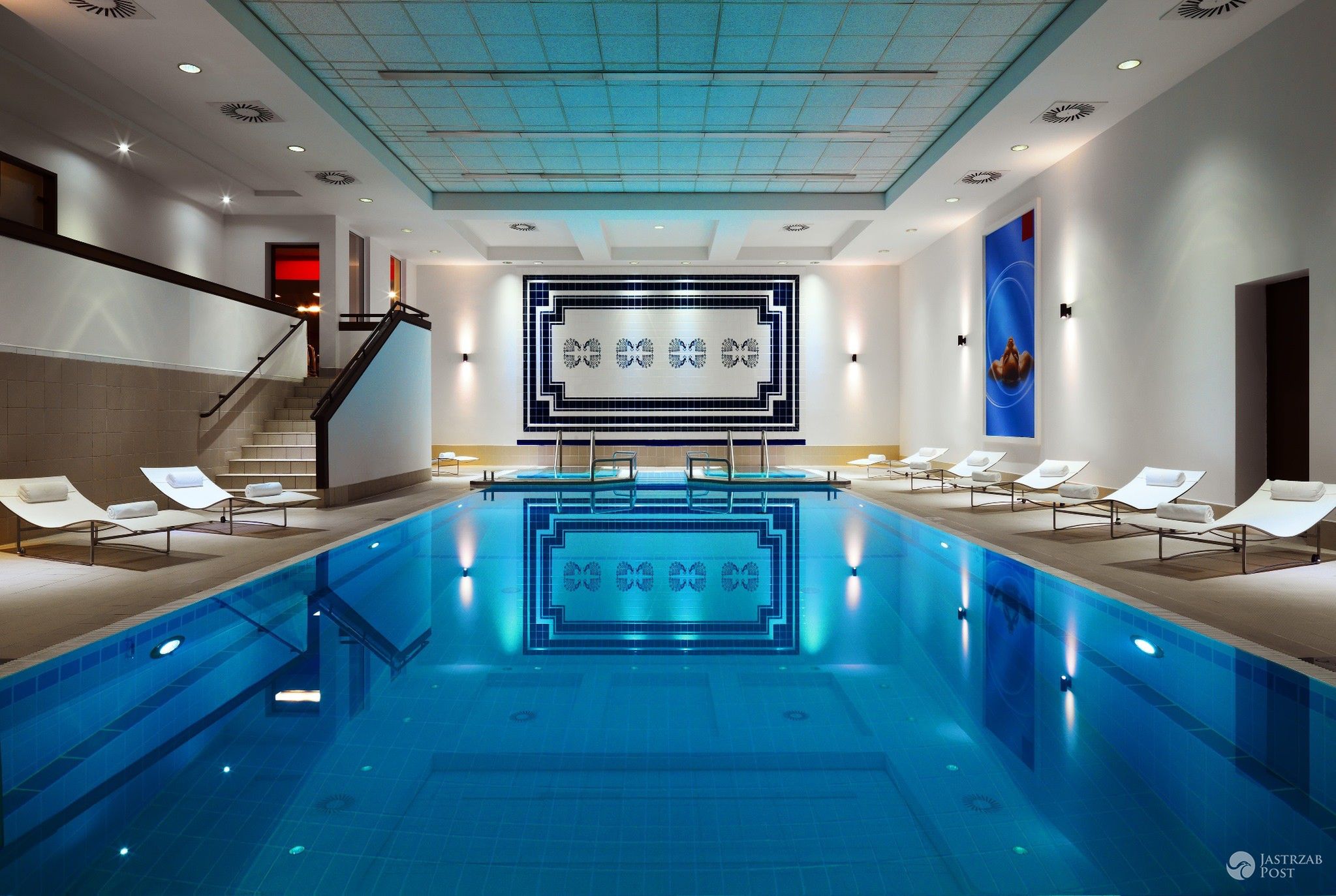 Basen w hotelu Mariott