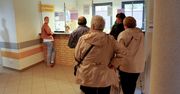 30 proc. zakażeń SARS-CoV-2 poprzez kontakt w szpitalu i przychodni