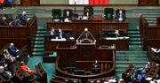 Z badań wynika, że 20-30 proc. nowych zakażonych trafi do szpitala
