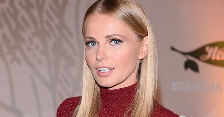 Agnieszka Cegielska już rozpoczęła przygotowania do świąt. Pokazała urocze zdjęcie z dekorowania choinki