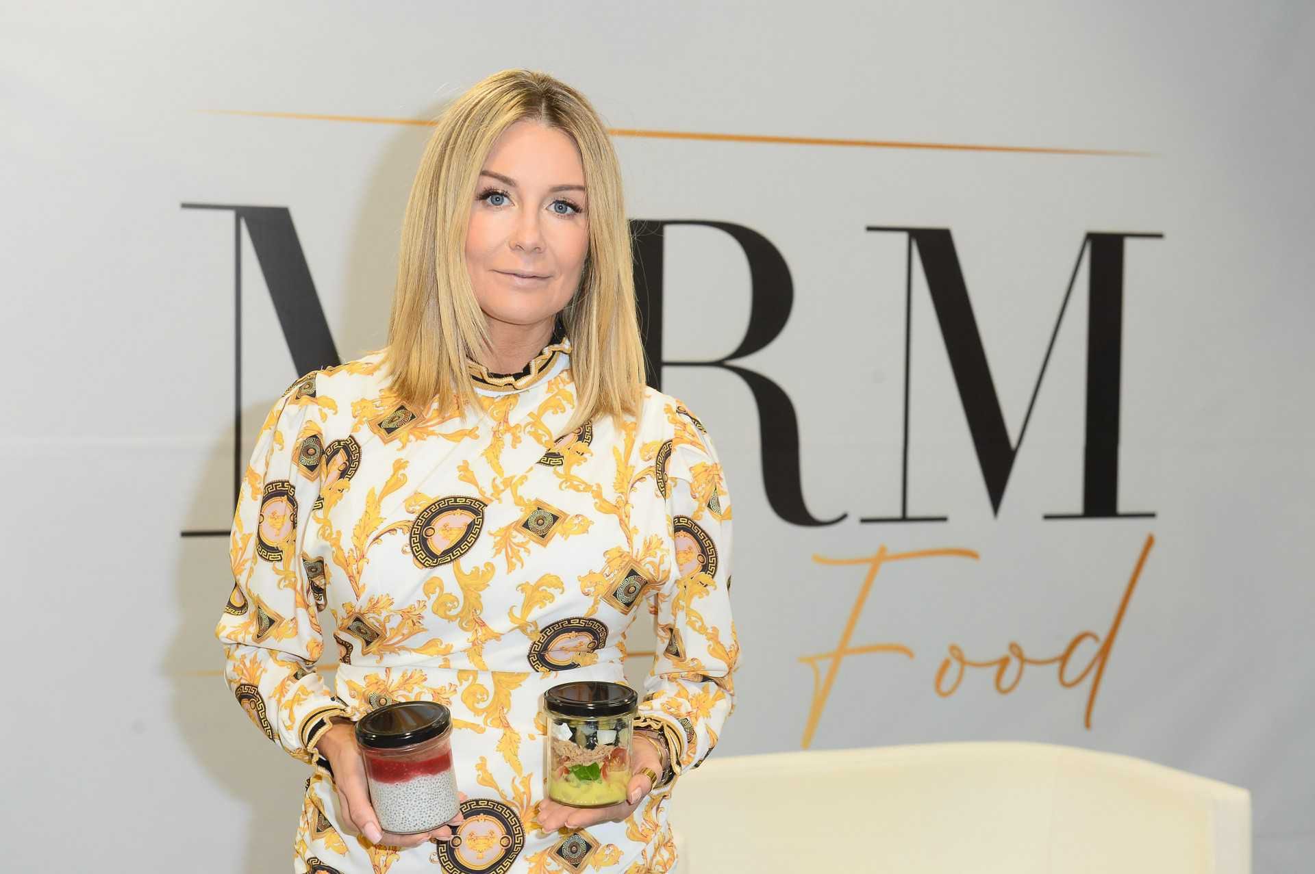Małgorzata Rozenek w sukience Lidii Kality i butach Isabel Marant promuje MRM Foods