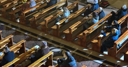 Pandemia osłabiła religijność Polaków