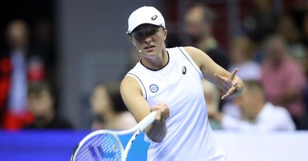 Iga Świątek i Agnieszka Radwańska zagrały dla Ukrainy
