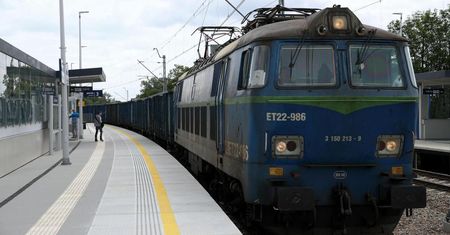 Od niedzieli wakacyjna korekta kolejowego rozkładu jazdy
