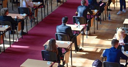 Matura – na matematyce m.in. liczby rzeczywiste, funkcje i figury geometryczne
