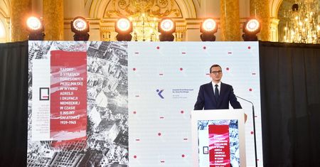 Premier: Niemcy ponoszą odpowiedzialność za II wojnę światową jako całe społeczeństwo