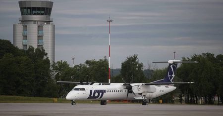 500 zł mandatu z powodu stwierdzenia na krakowskim lotnisku: gdybym nawet miał bombę