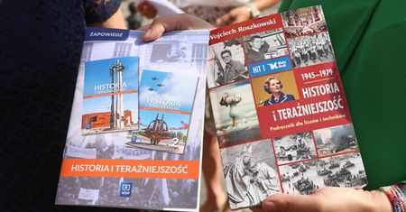 MEN: od 1 września rezygnacja z HiT-u, rozporządzenie podpisane