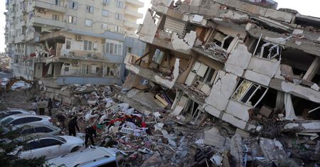 Liczba ofiar śmiertelnych trzęsienia ziemi w Turcji i Syrii przekroczyła 20 tys.