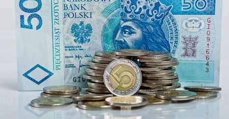 Od 1 stycznia rośnie minimalne wynagrodzenie za pracę i minimalna stawka godzinowa