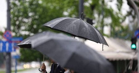 Czwartek z przelotnymi opadami deszczu. Temperatura nieznacznie wzrośnie
