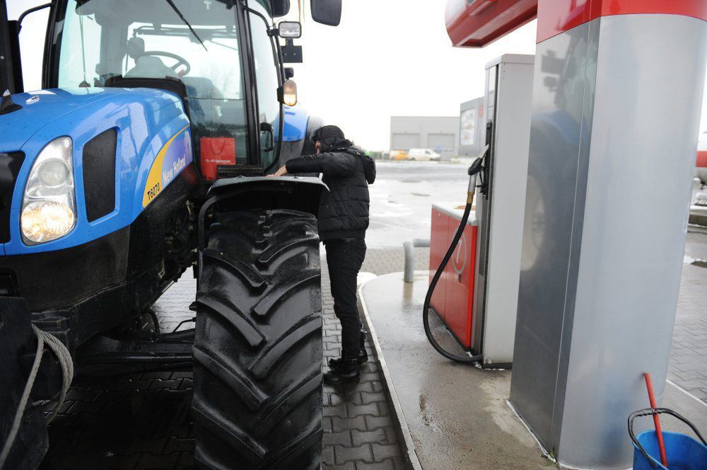 Od jutra będzie można się ubiegać o zwrot podatku akcyzowego za paliwo rolnicze