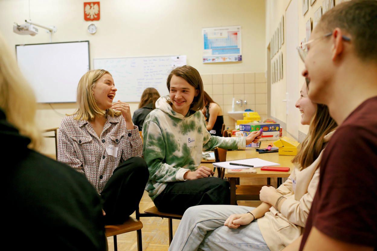 “Rel” zwycięzcą plebiscytu na Młodzieżowe Słowo Roku 2023