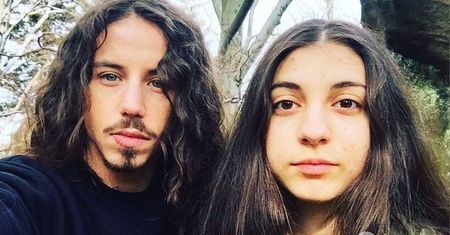 Michał Szpak złożył życzenia urodzinowe młodszej siostrze. Przebije "Happy Birthday Marlena"?