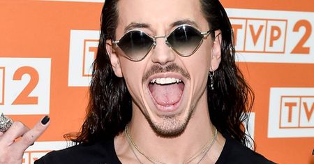 Michał Szpak na Halloween przebrał się za kobietę! Gdyby nie podpis, nie uwierzylibyśmy, że to on! Ale laska!