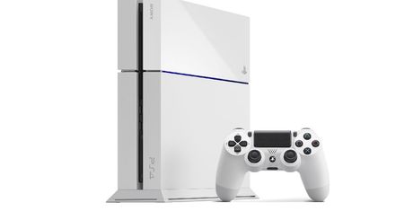 Białe PlayStation 4 wygląda tak